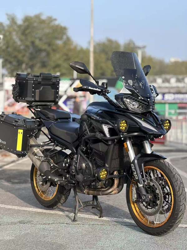 二手贝纳利TRK 902