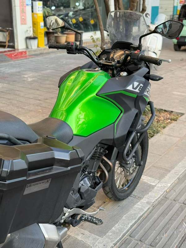 二手川崎Versys-X 300 