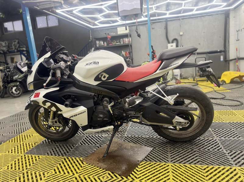 二手阿普利亚RS 660 