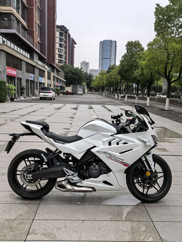 二手赛科龙RC250