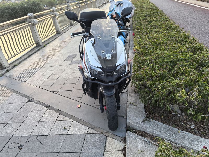 二手大阳V锐 ADV150