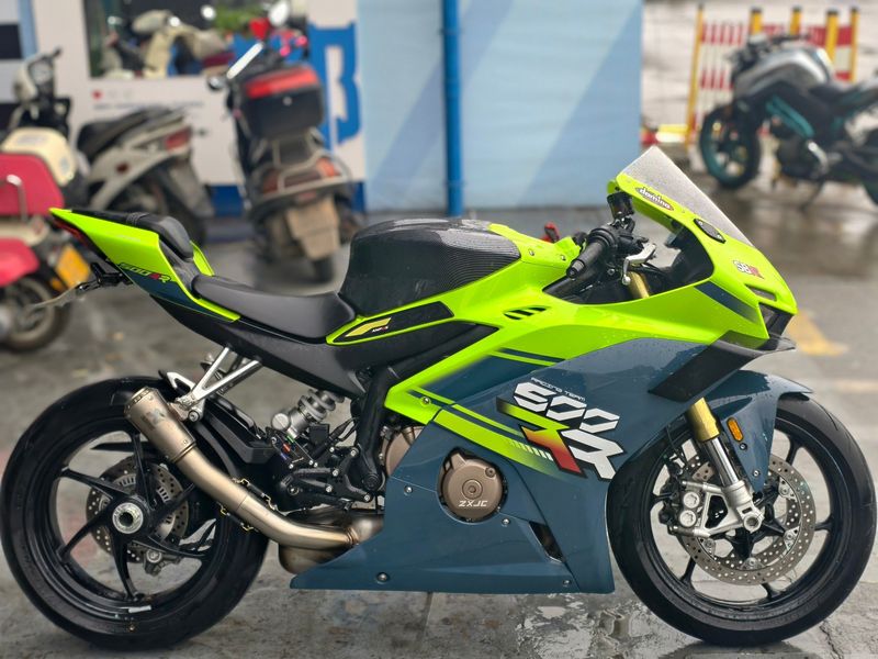 二手张雪机车500RR
