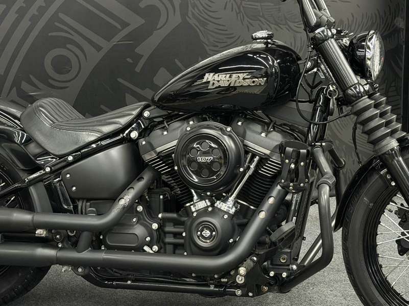 二手哈雷戴维森街霸 Street Bob