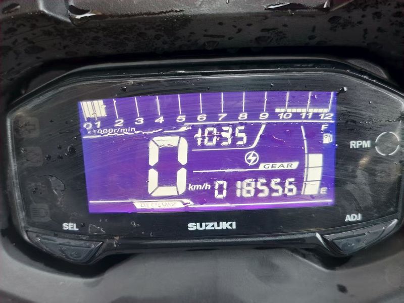 二手济南铃木极客飒 Gixxer 155