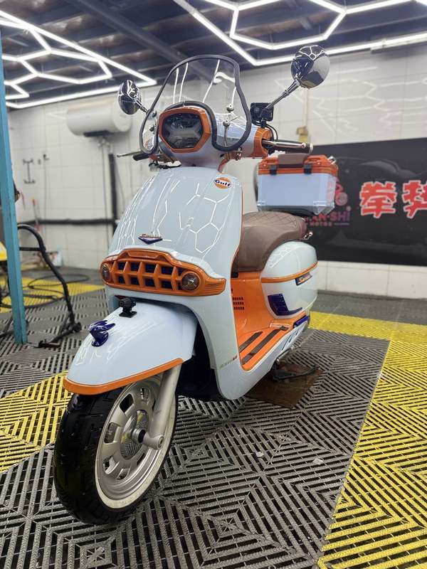 二手维多利亚Sixties 250Si