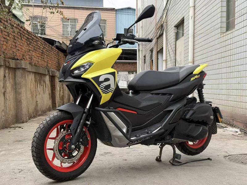 二手阿普利亚SR GT 200