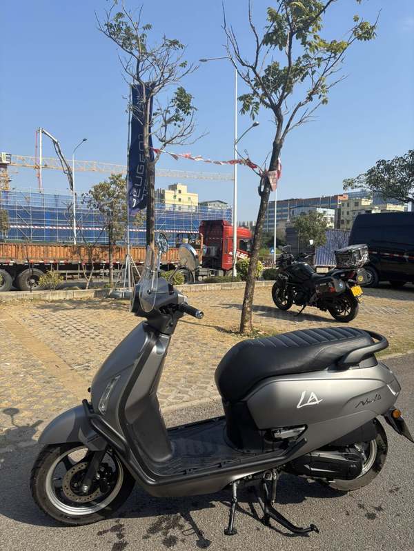 二手新大洲本田NS125LA