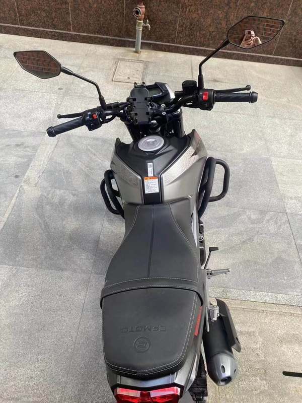 二手春风ST狒狒