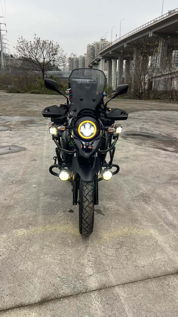 二手豪爵铃木DL250