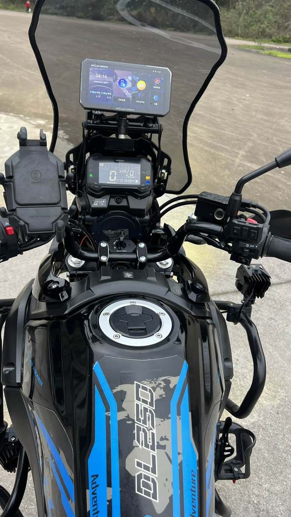 二手豪爵铃木DL250