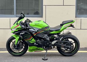 二手川崎ZX-4R