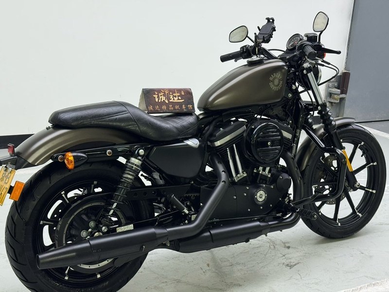 二手哈雷戴维森Iron883 硬汉