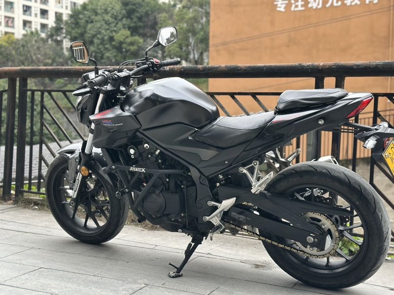 二手本田CB400F
