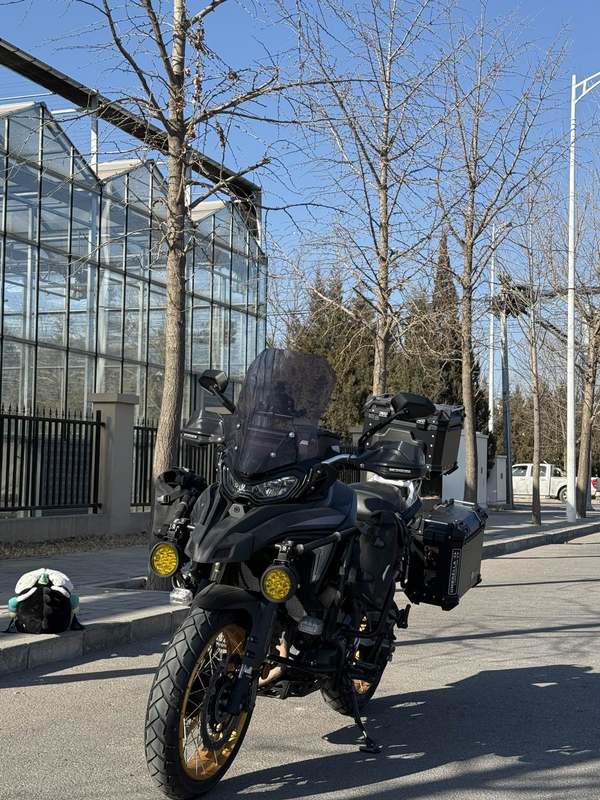 二手贝纳利TRK702