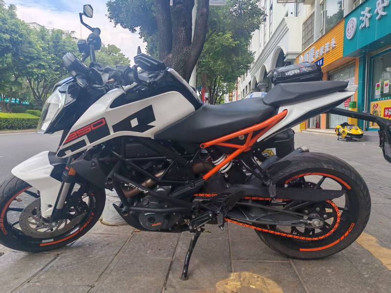 二手KTMR2R250 Duke