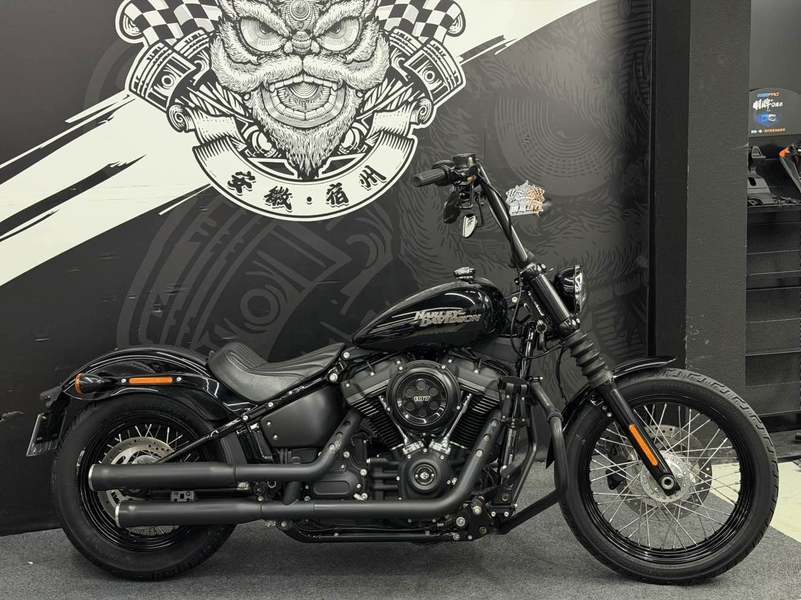 二手哈雷戴维森街霸 Street Bob