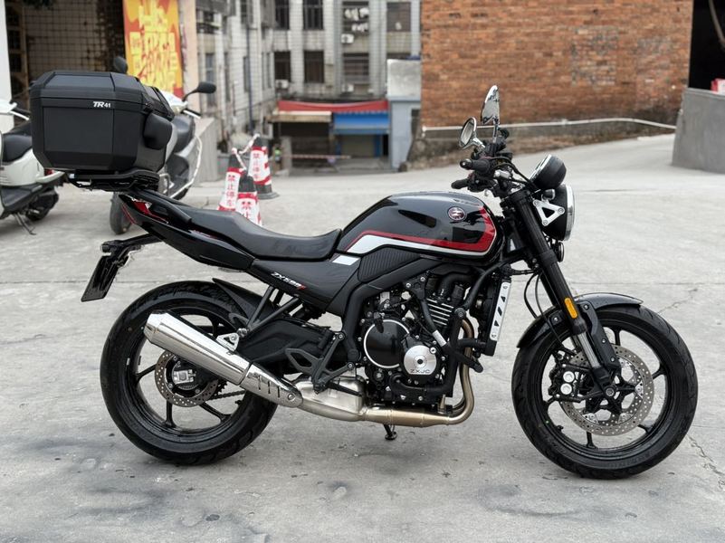 二手张雪机车500F