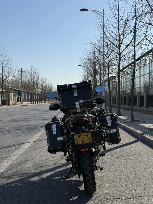 二手贝纳利TRK702