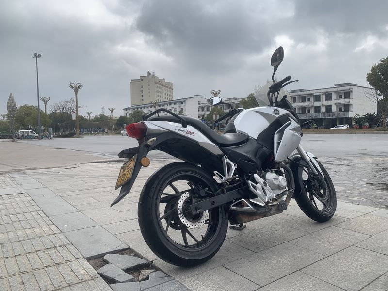 二手新大洲本田CBF190X