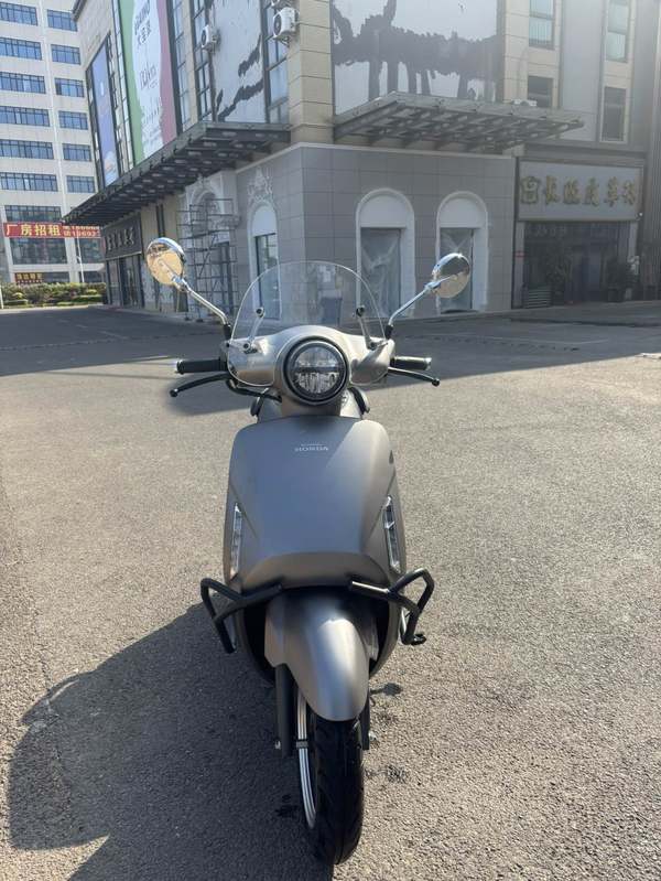 二手新大洲本田NS125LA