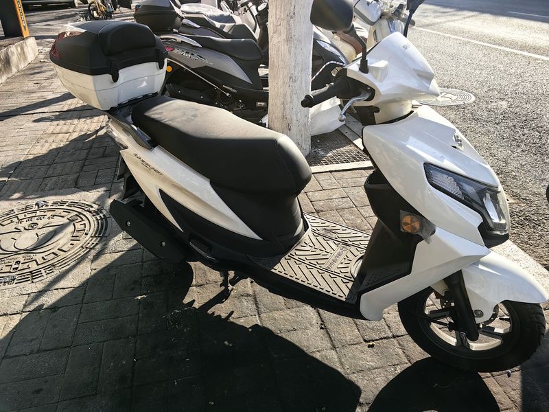 二手济南铃木优驿 UE125T