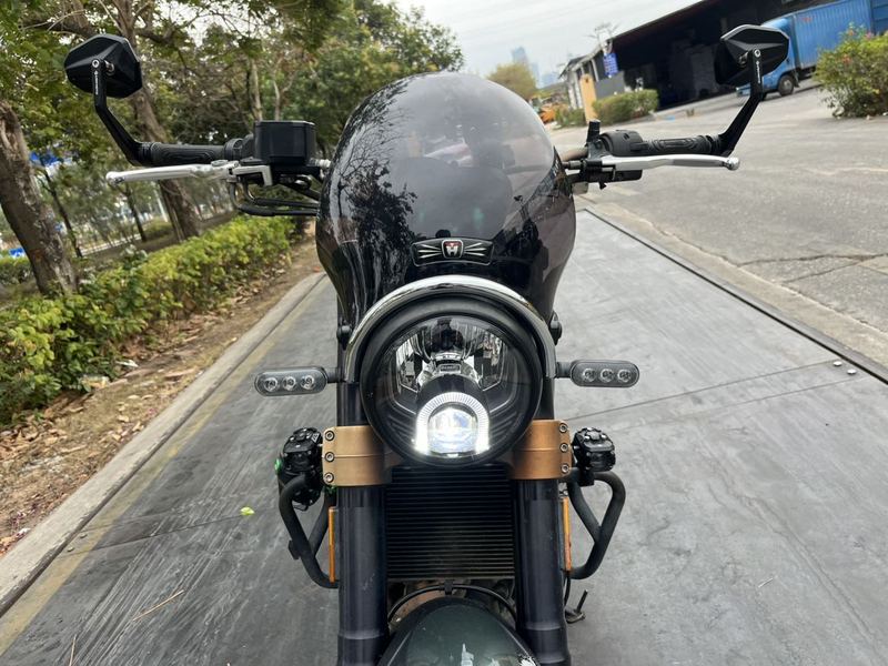 二手贝纳利幼狮 Leoncino 500