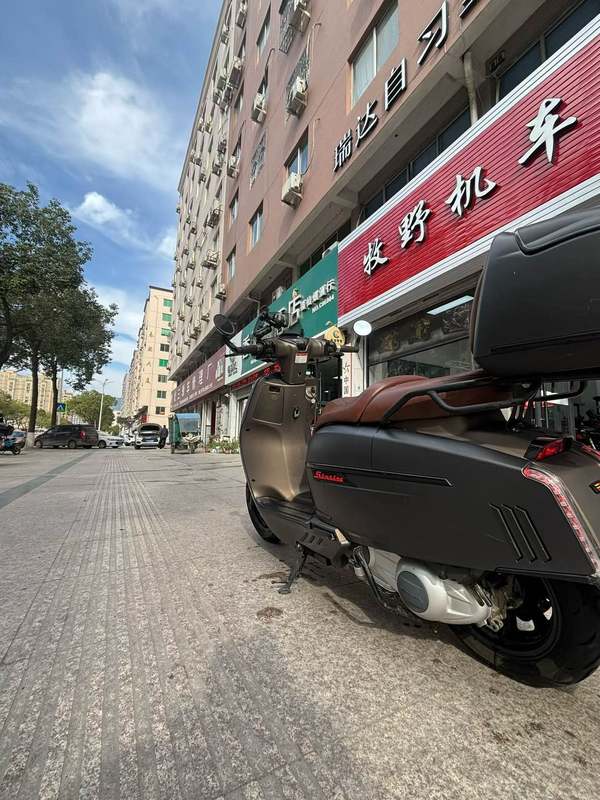 二手维多利亚Sixties 300i