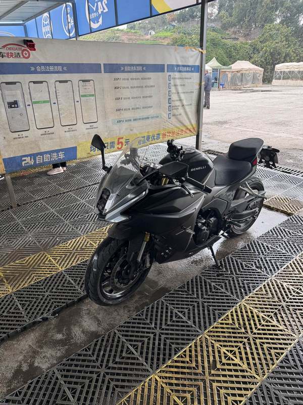 二手贝纳利龙卷风 Tornado 552R