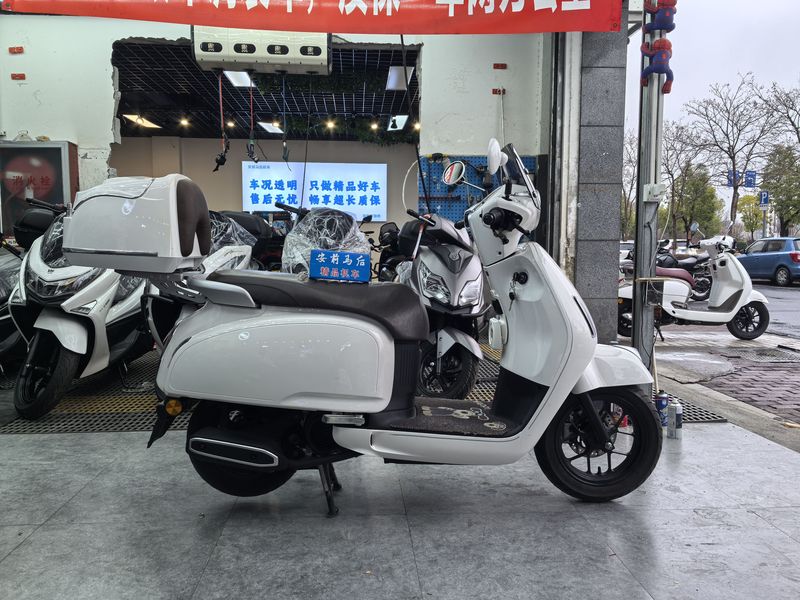 二手五羊本田NWF125