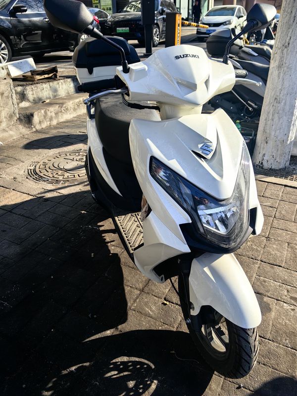 二手济南铃木优驿 UE125T