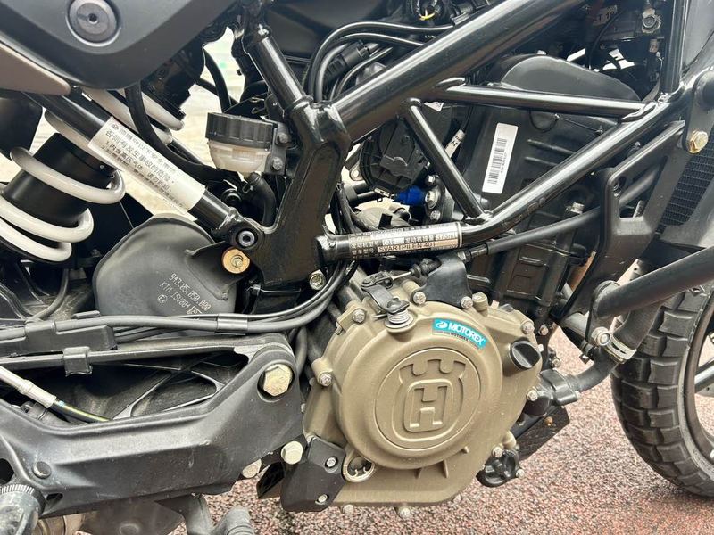 二手HUSQVARNA黑箭 401