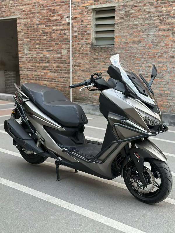 二手光阳赛艇 ST250