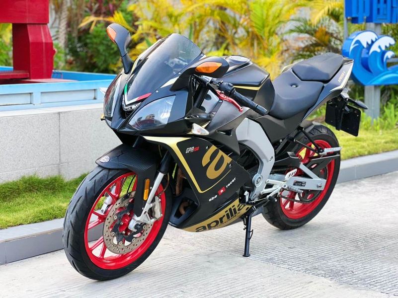 二手宗申阿普利亚GPR150R