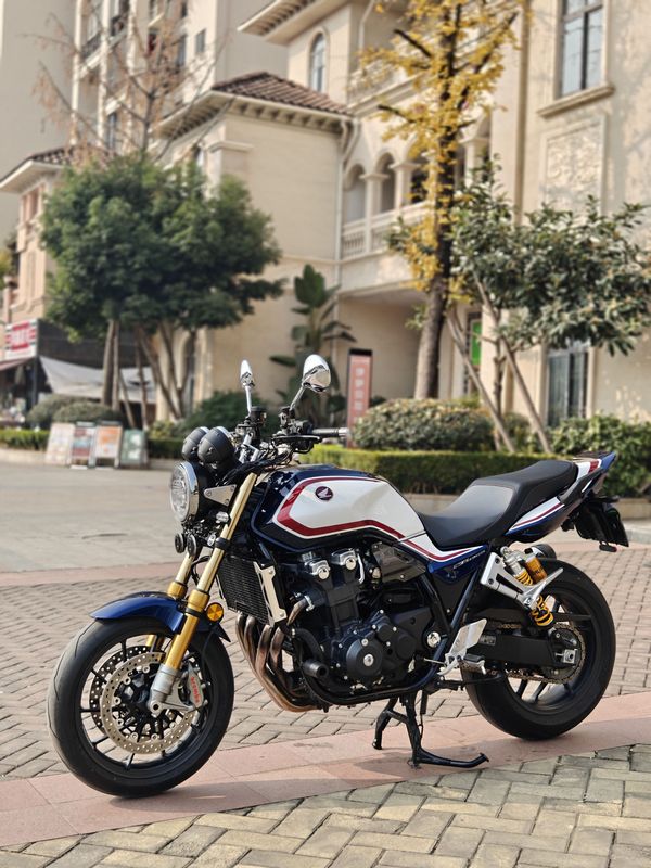 二手本田CB1300 Super Four