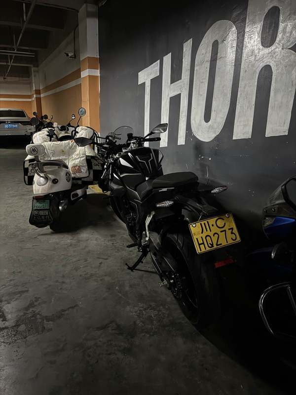 二手贝纳利龙卷风 Tornado 552R