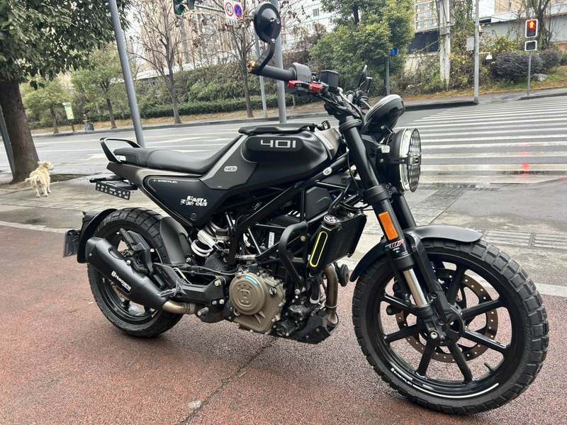 二手HUSQVARNA黑箭 401