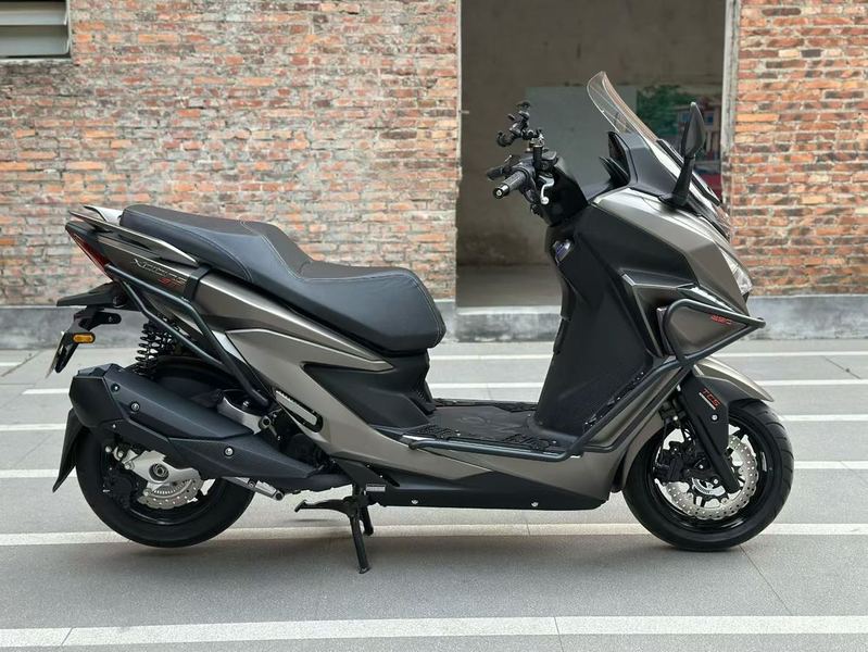 二手光阳赛艇 ST250