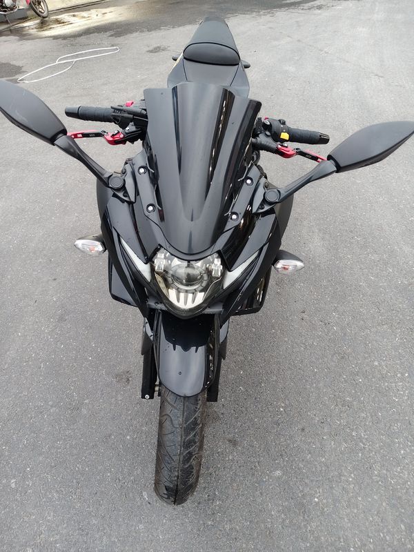 二手豪爵铃木GSX250R