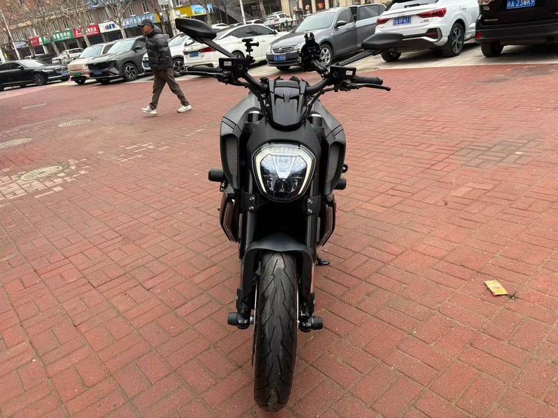 二手杜卡迪Diavel 