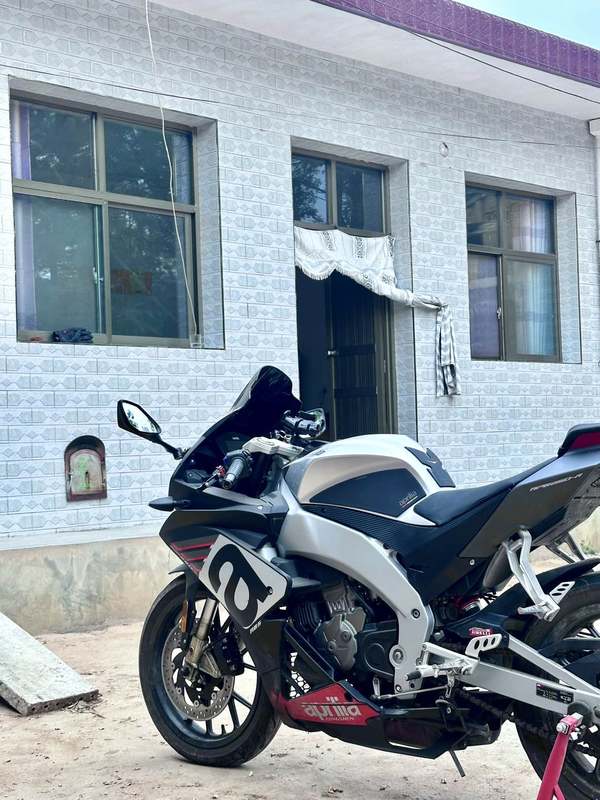 二手宗申阿普利亚GPR250R