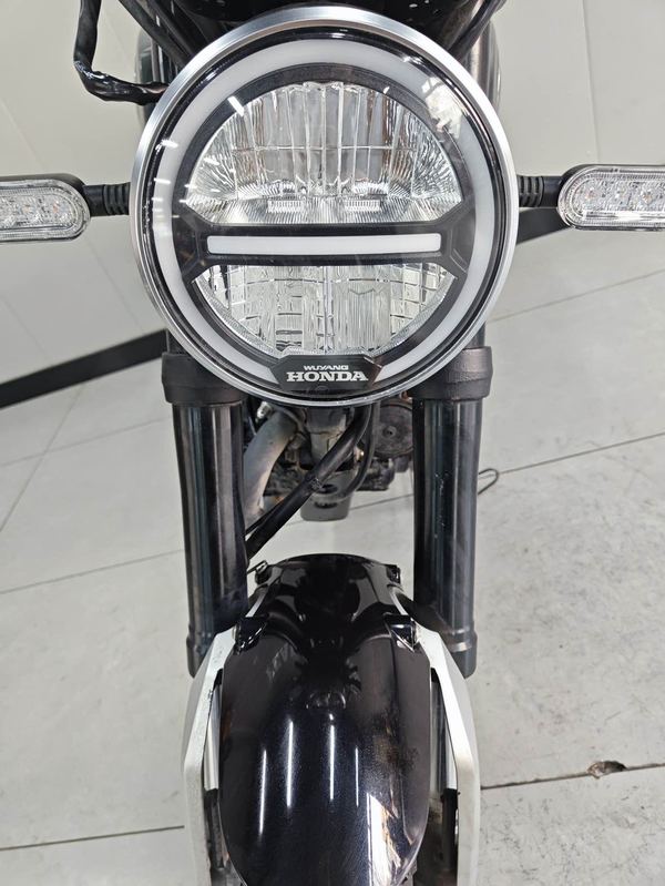 二手五羊本田鸷道 CB190SS