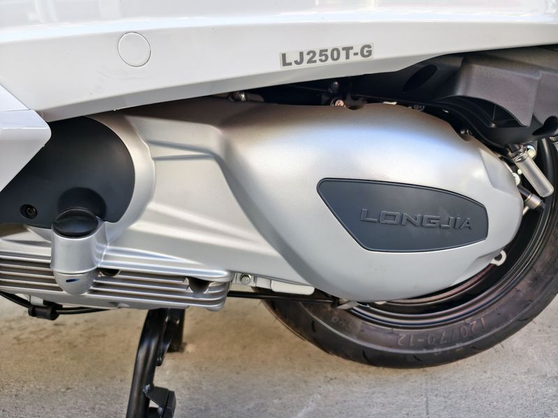 二手维多利亚Sixties 250Si