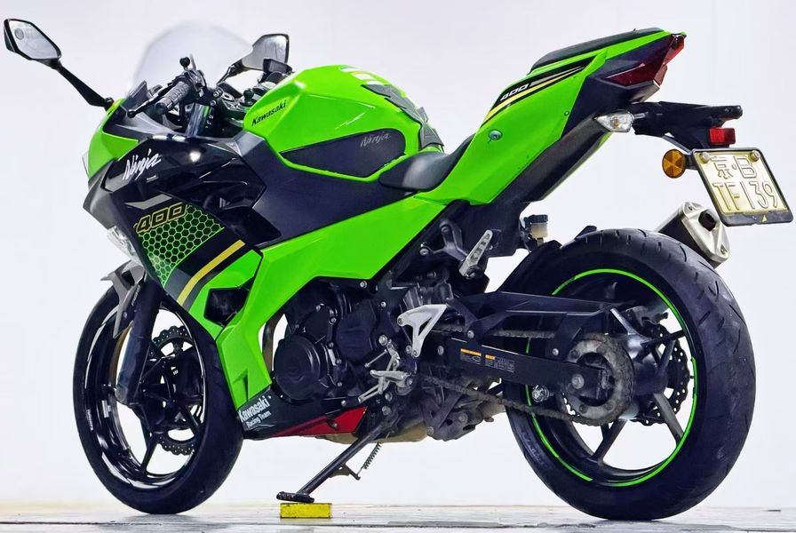二手川崎Ninja 400