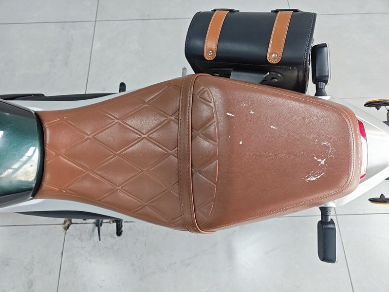 二手五羊本田鸷道 CB190SS