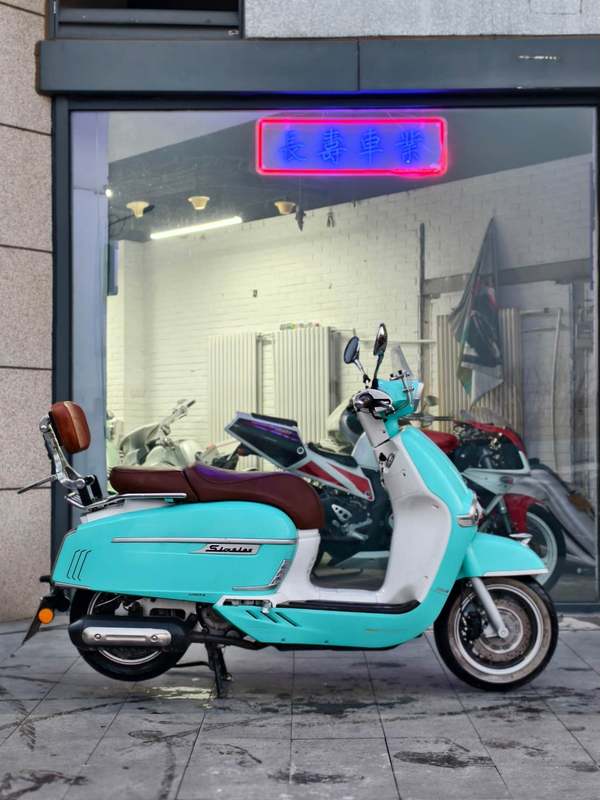 二手维多利亚Sixties 300i