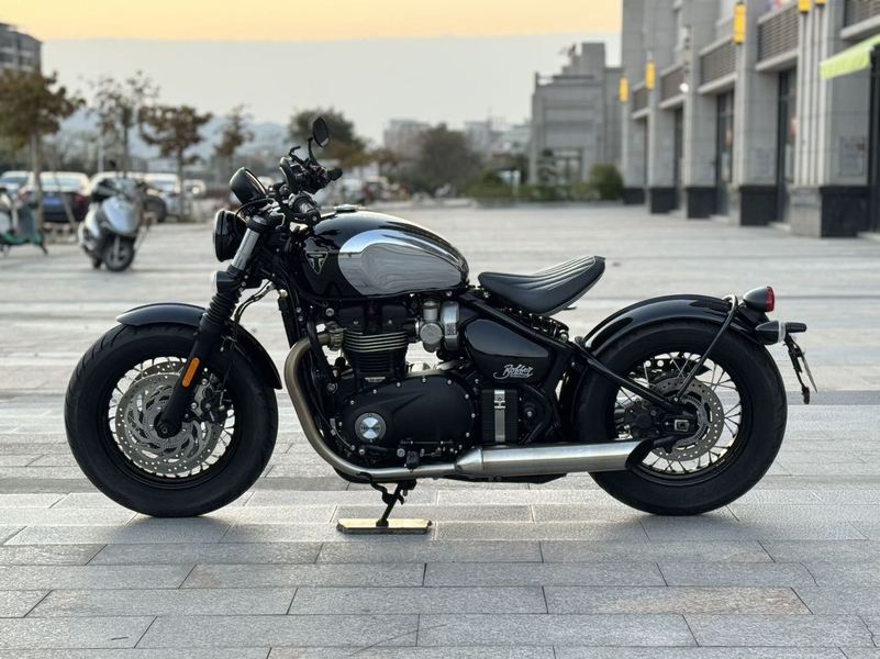 二手凯旋Bonneville Bobber