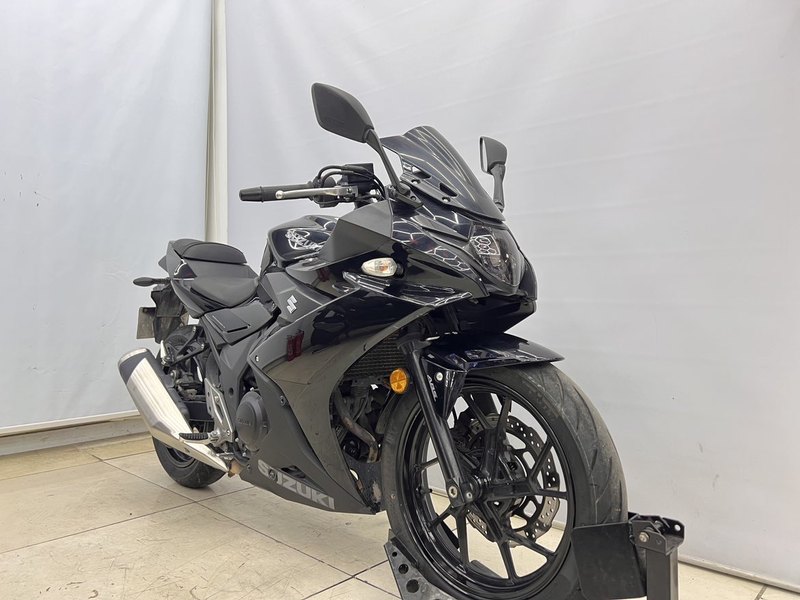 二手豪爵铃木GSX250R