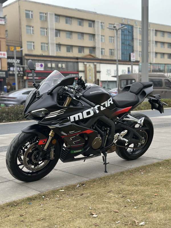 二手QJMOTOR赛800