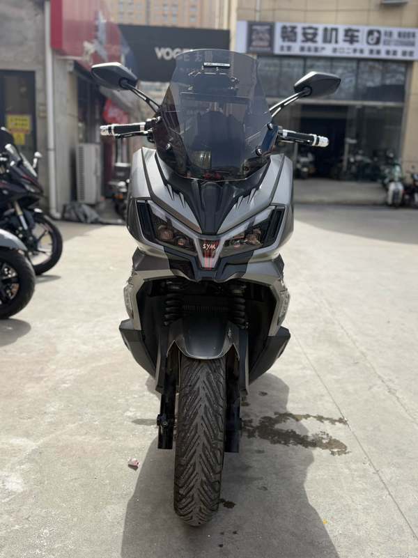 二手三阳哈士奇 Husky ADV300