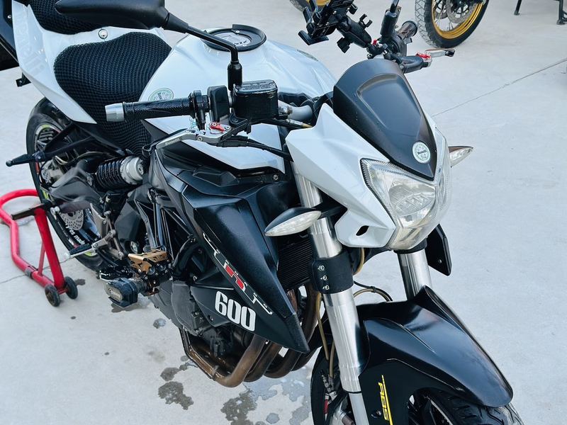 二手贝纳利TNT600i